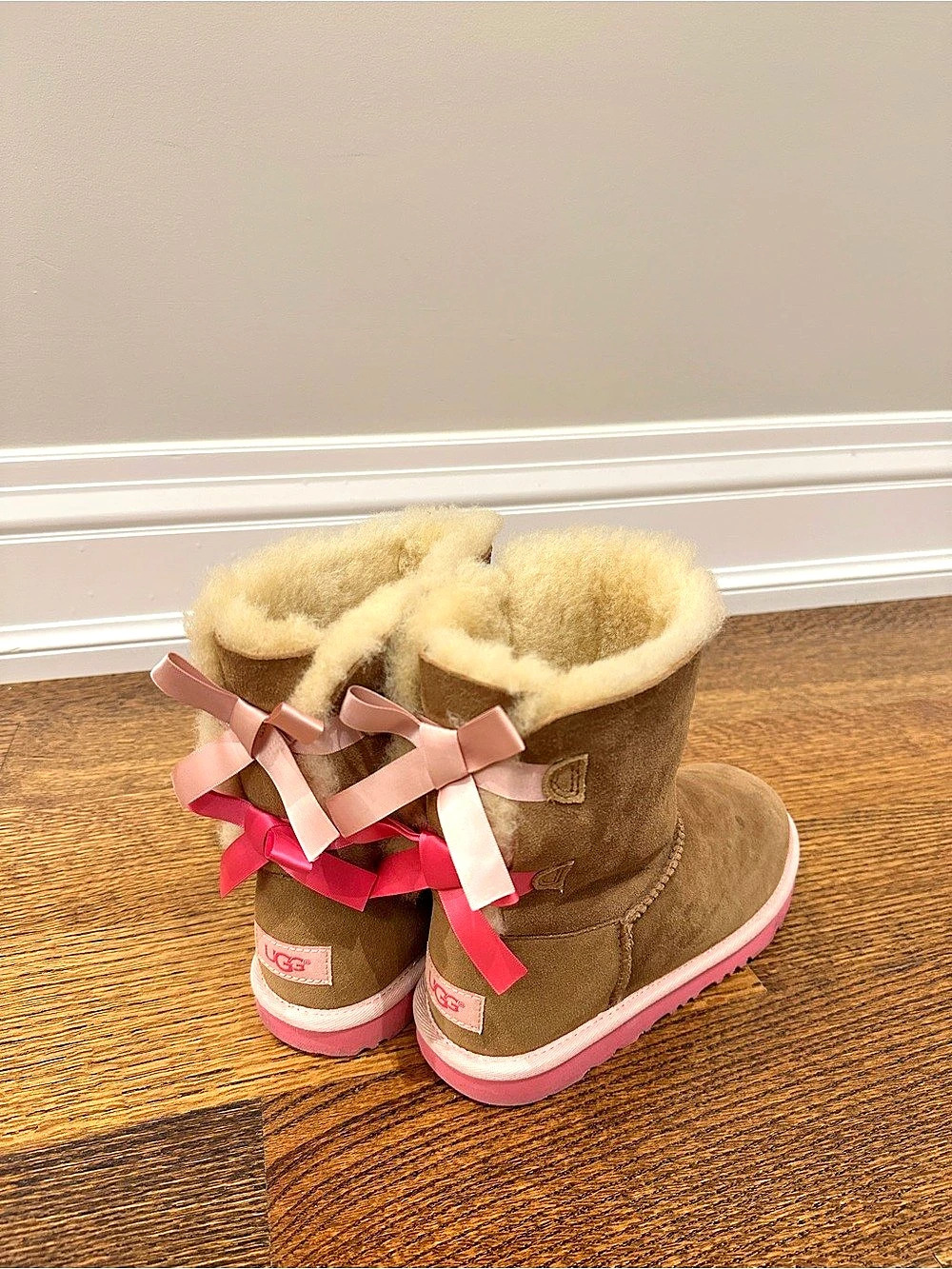 UGG K Bailey Bow II Bow Boots Brown & Pink US 5
